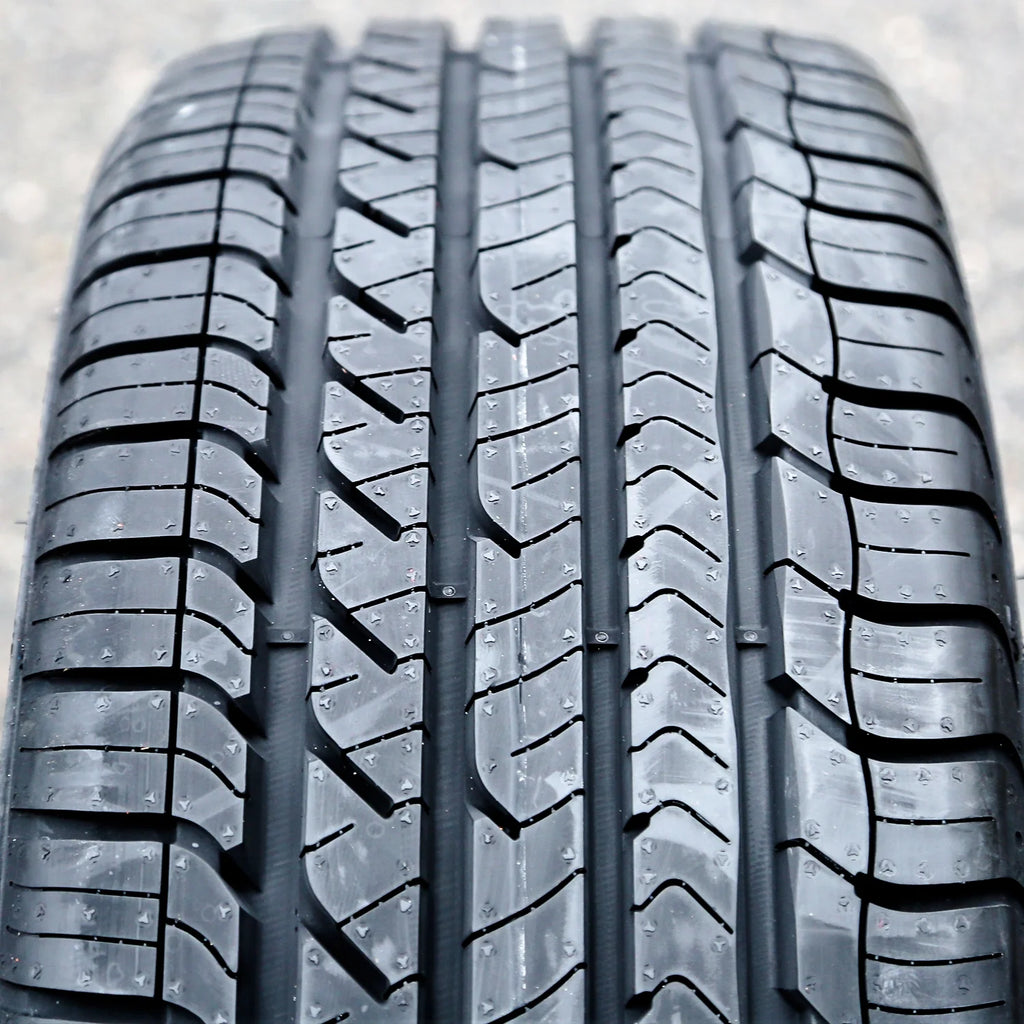 High Performance Tire 225/40R18 92Y F9073