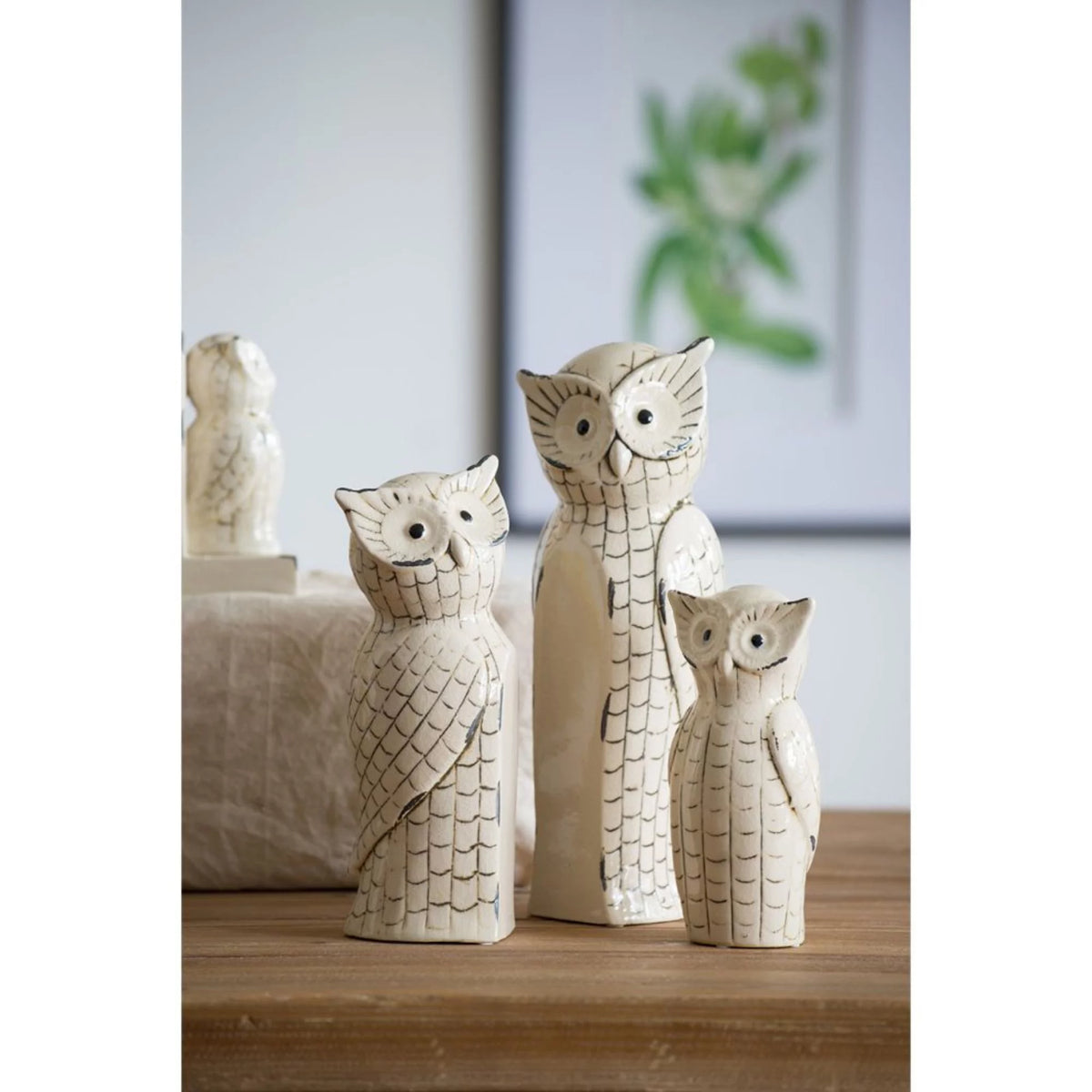 Set of 3 White and Black Owl Figurine Statues Q77670
