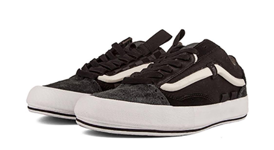 Black Sneakers E37769