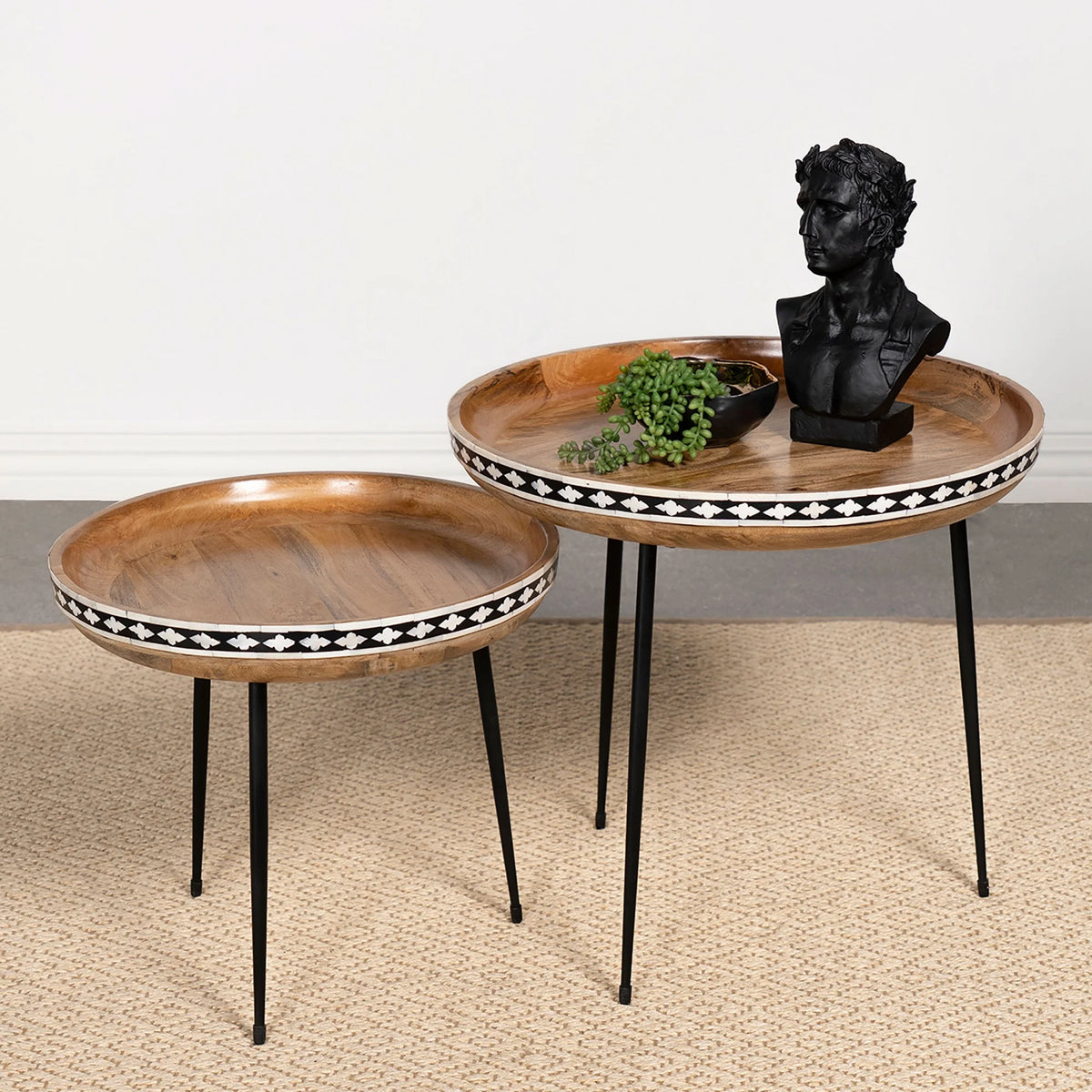 Wood Farmhouse Round Nesting Table L8769