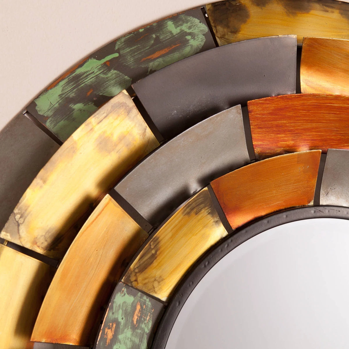 Round Decorative Wall Mirror 31 x 3 U307653
