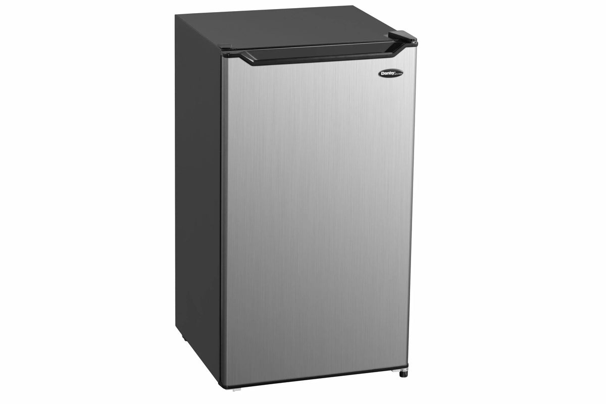 Compact Refrigerator X95544