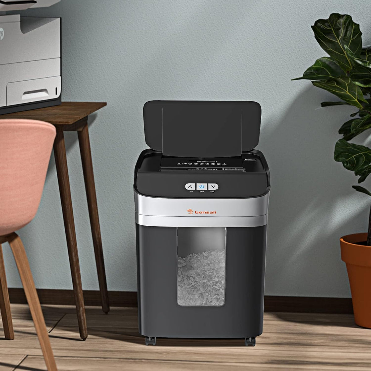 90-Sheet Autofeed Micro Cut Paper Shredder D30731
