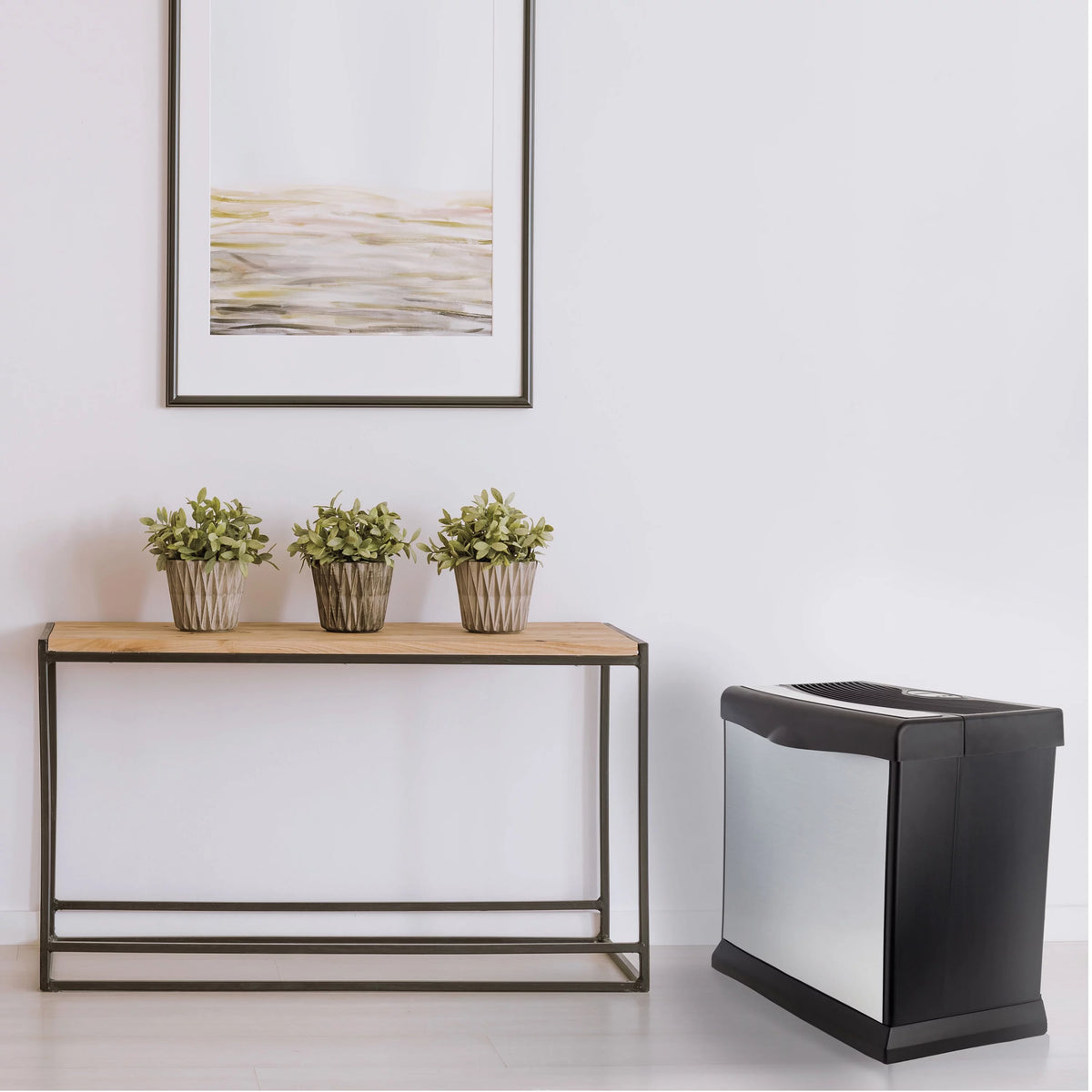 Console-Style Evaporative Humidifier Q339