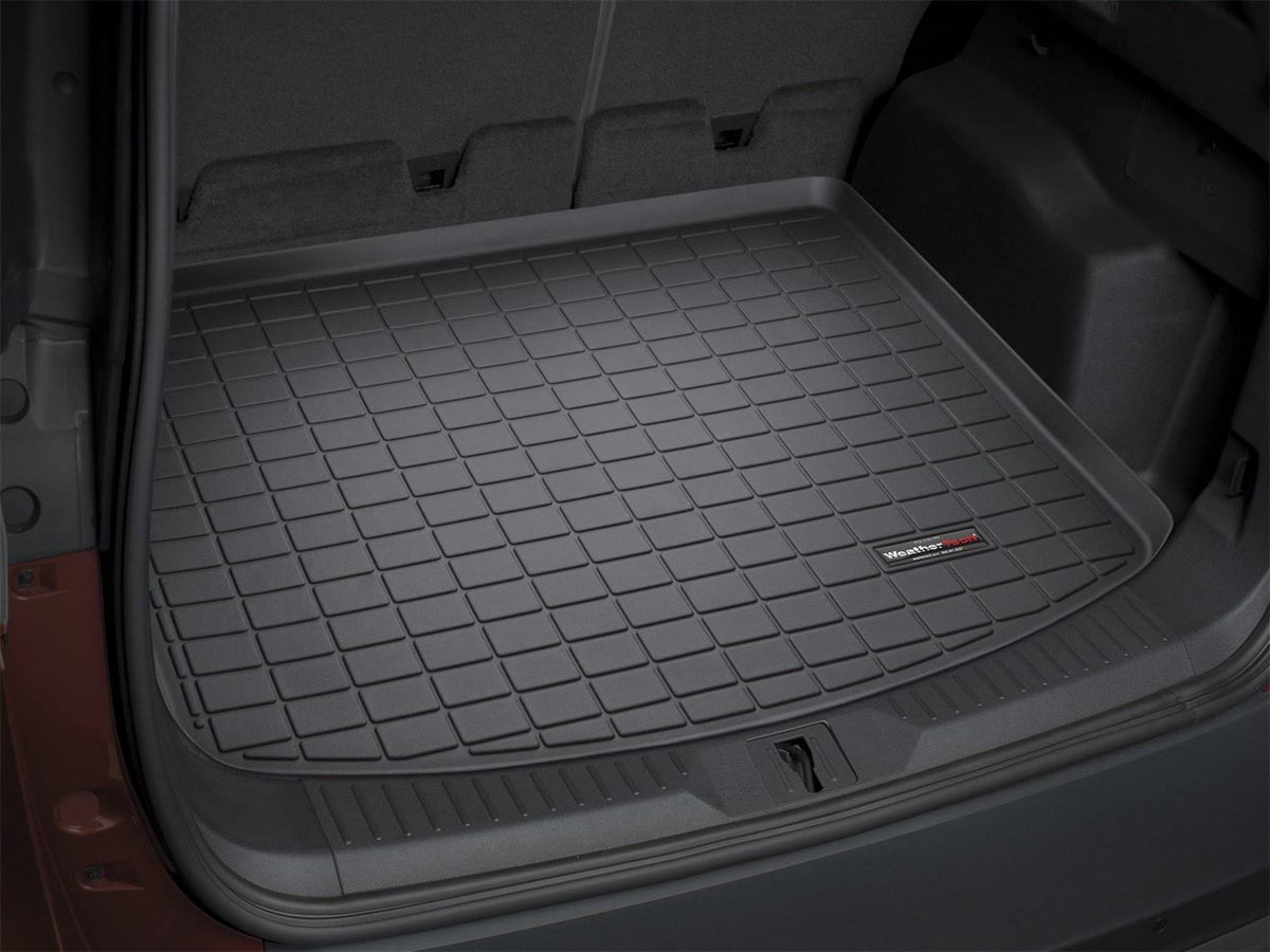 Black Cargo Liner E24660
