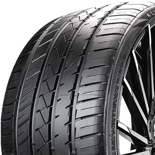 225/35ZR20 Tire R447815