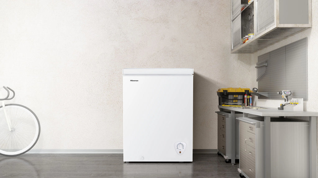 White 5 Cu ft Chest Freezer L587