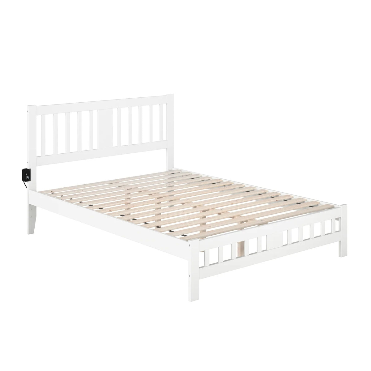 White Wood Queen Bed with Footboard O801