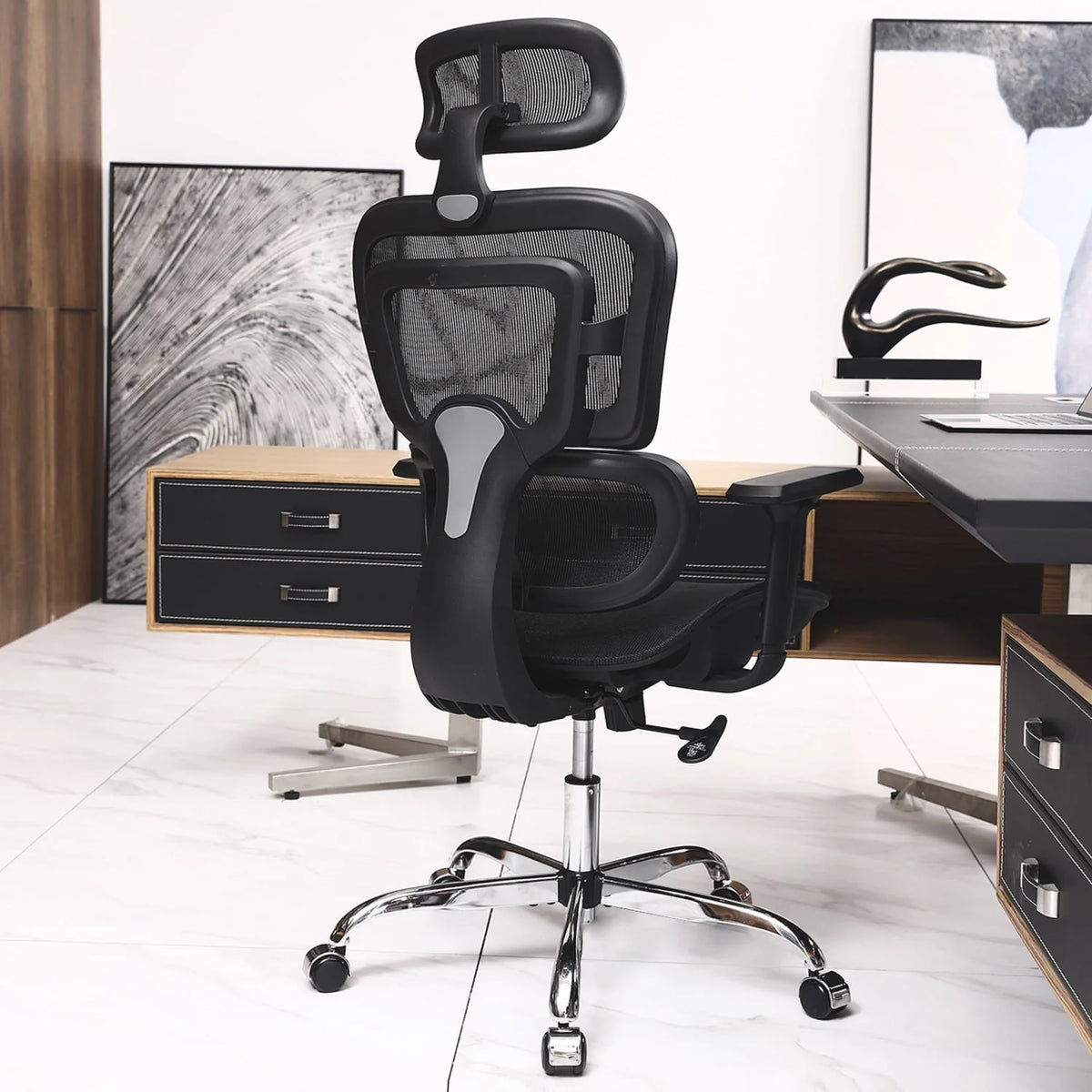 Black High Back Ergonomic Office Chair with Lumbar Support J138