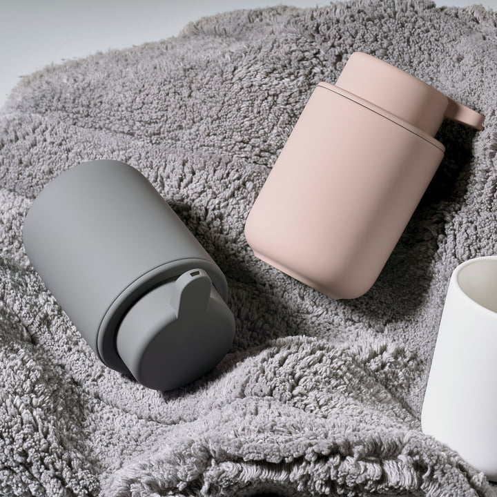 Nude Soap Dispenser S3776